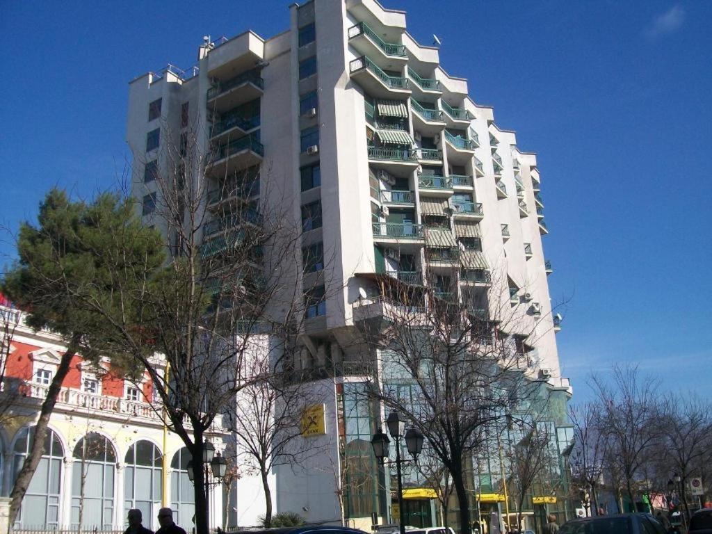 Bezhani Apartments Tirana Exterior photo
